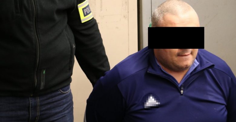 Groził politykom i ich rodzinom. 39-letni mieszkaniec Małopolski zatrzymany (fot.policja.pl)
