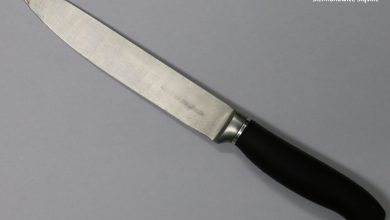 Uzbrojony w sporych rozmiarów nóż napastnik dźgnął w plecy 35-letniego mężczyznę! Powód? 35-latek chciał zobaczyć swoje dziecko (fot.KMP Siemianowice Śląskie)