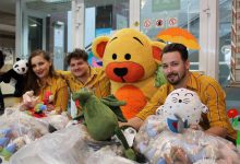 300 pluszaków dla małych pacjentów GCZD w Katowicach. Zbiórkę zorganizowała IKEA Katowice (fot.IKEA Katowice)