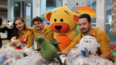 300 pluszaków dla małych pacjentów GCZD w Katowicach. Zbiórkę zorganizowała IKEA Katowice (fot.IKEA Katowice)