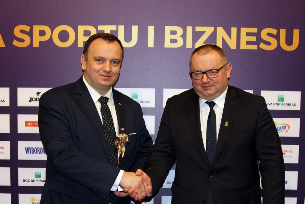 Stadion Śląski w Chorzowie dostał prestiżową nagrodę! Kocioł Czarownic otrzymał nagrodę Biznesu Sportowego DEMES za rok 2018 w kategorii Obiekt Sportowy (slaskie.pl)