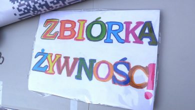 Świąteczna zbiórka żywności dla potrzebujących odbywa się cyklicznie. Tylko podczas ostatniej akcji organizatorzy zebrali 120 kg żywności