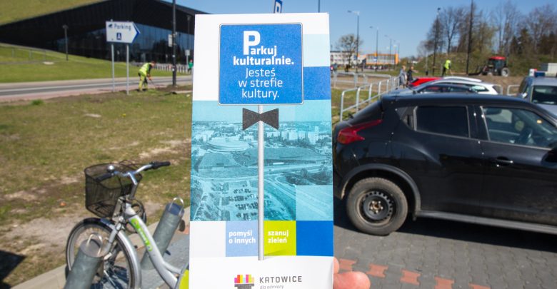 Katowice: Rusza akcja informacyjna przypominająca zasady parkowania w Strefie Kultury (fot.UM Katowice)