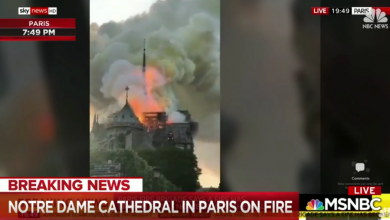 Pożar katedry Notre Dame wybuchł w poniedziałek, 15 kwietnia popołudniu. Z ogniem, który trawi zabytkową katedrę Notre Dame walczą strażacy (fot.youtube.com/NBC News)