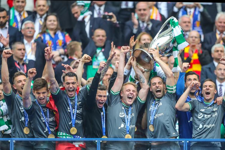 Lechia Gdańsk zdobyła Puchar Polski! Sobiech trafił dopiero w 90 minucie! (fot.Łączy Nas Piłka)