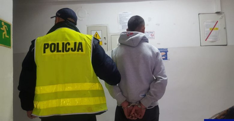 Obnażał się przed 12-letnim chłopcem. 33-latek zatrzymany (fot.policja.pl)