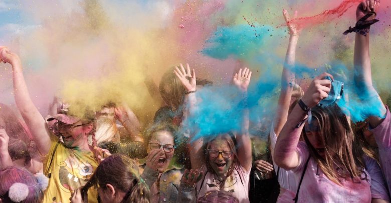 Czysty stąd nikt nie wyszedł! Holi Festival, czyli Święto Kolorów w Dąbrowie Górniczej zdjęcie: PawelJedrusikFotografia
