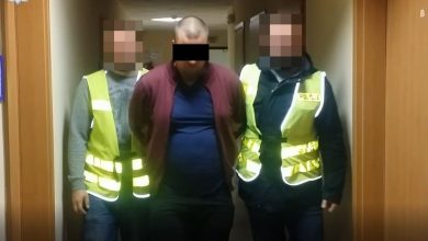 31-latek z woj. śląskiego zatrzymany. Posiadał i rozpowszechniał pornografię dziecięcą. Były też zwierzęta (fot.Policja Lubelska)