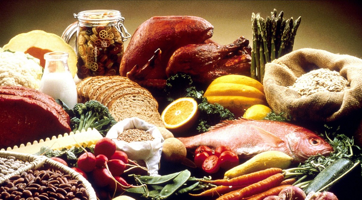 Co roku na świecie marnuje się 1,3 mld ton jedzenia. Trwają prace nad ustawą, która to zmieni