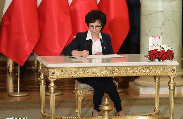 Elżbieta Witek nowym ministrem spraw wewnętrznych i administracji. Zastąpiła Joachima Brudzińskiego (fot.policja.pl)