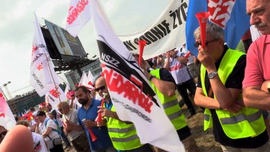 Katowice: Protest pracowników spółki Tauron-Dystrybucja. Żądają podwyżek i innej polityki kadrowej