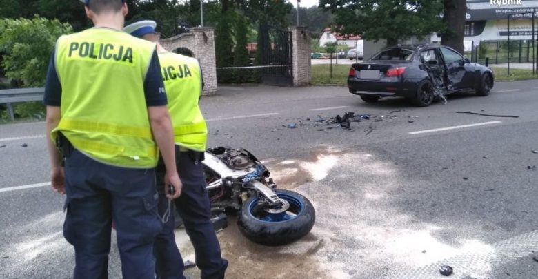 Rybnik: Tragiczny wypadek motocyklisty. Do szpitala trafiła 4-letnia dziewczynka (fot.KMP Rybnik)