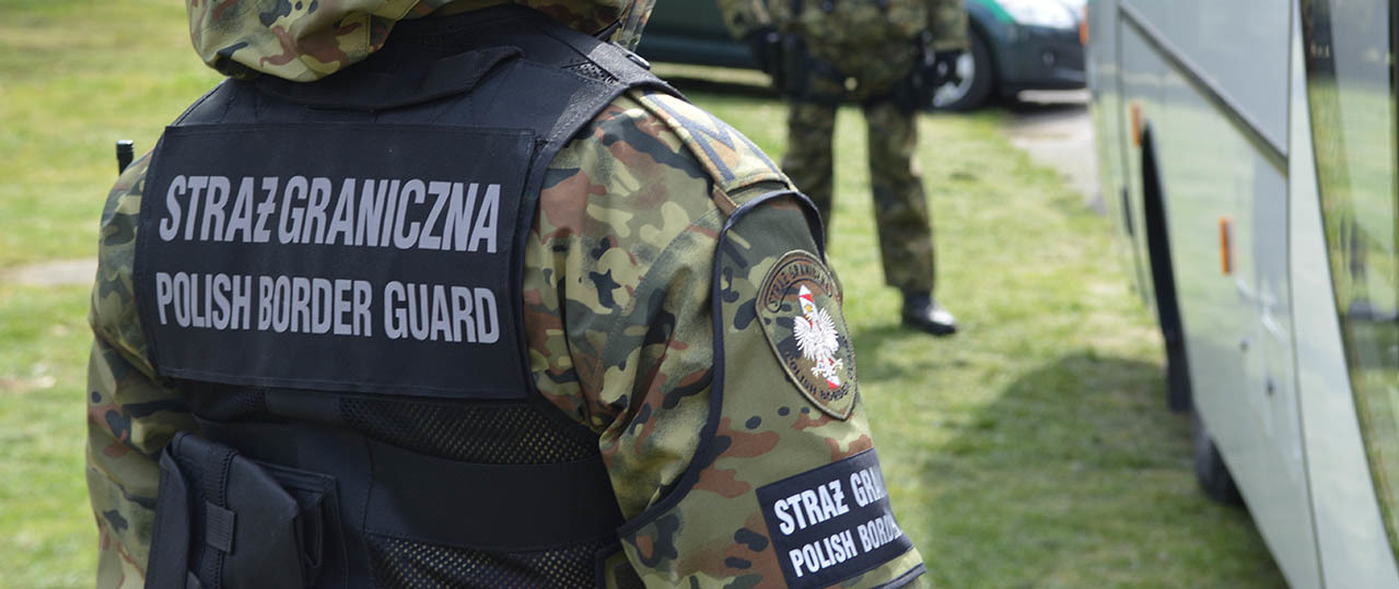 Zniesiono wymóg ukończenia 55 lat przy przechodzeniu na emeryturę funkcjonariuszy Policji, Straży Pożarnej, Straży Granicznej i SOP (fot.MSWiA)
