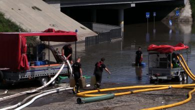 Katowice: Straż pożarna wciąż walczy z zalaniami po burzy. Synoptycy straszą następną!