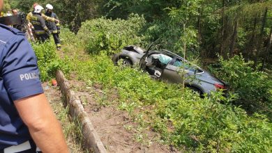 Tragiczny wypadek w Dąbrowie Górniczej. Nie żyje kierowca BMW X6 (fot.Śląska Policja)