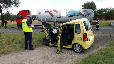 Śląskie: Śmiertelny wypadek pod Lublińcem! 81-latek wjechał pod cysternę! (fot.Paweł Smalcerz)