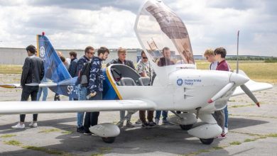 Studenci - przyszli lotnicy - będą mieli do dyspozycji maszyny Aero AT-3. To polskiej produkcji dwumiejscowy samolot szkolno-treningowy i turystyczny, certyfikowany przez Europejską Agencję Bezpieczeństwa Lotniczego EASA (foto.M. Mutwil/PŚ/UM Gliwice)