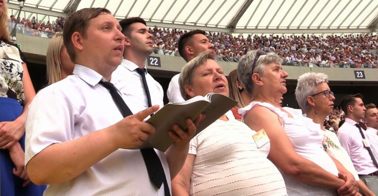 „Miłość nigdy nie zawodzi”, czyli kongres Świadków Jehowy na Stadionie Śląskim (fot.poglądowe/TVS)