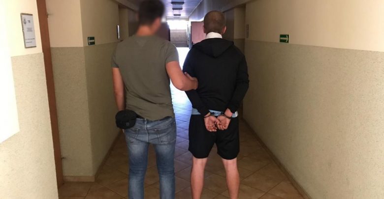 Śląskie: Koniec obławy! Nożownik, który ugodził dziecko i 44-latka w rękach policji! (fot.policja)