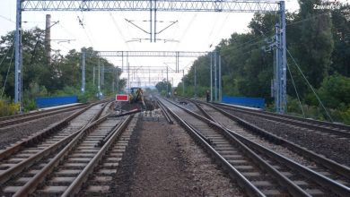 Siedział na torach i czekał na śmierć? Tragiczny wypadek w Zawierciu (fot.KPP Zawiercie)