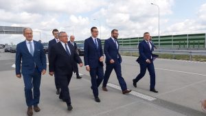 33-kilometrowy odcinek autostrady A1 z Pyrzowic do węzła Częstochowa-Południe został oddany do użytku. W uroczystości uczestniczył premier RP Mateusz Morawiecki (fot.Wojewoda Śląski/facebook)