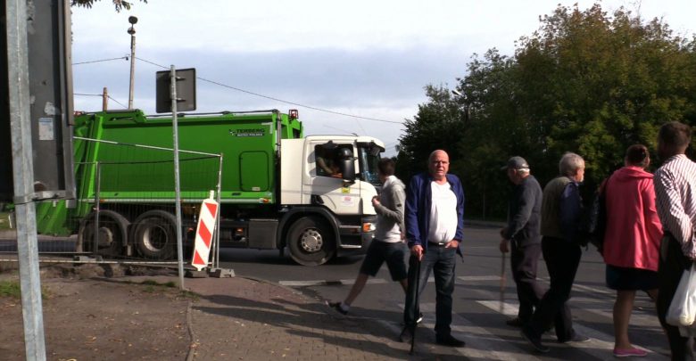 Sosnowiec: Mieszkańcy zablokowali dojazd na wysypisko śmieci. Mają dość smrodu!