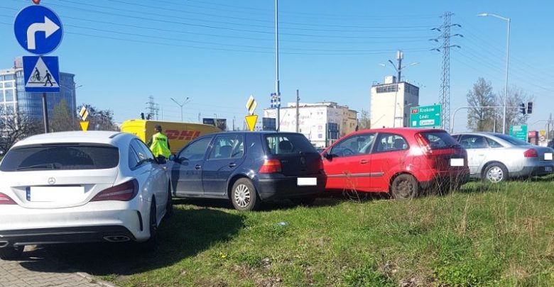 Katowice: straż miejska wystawiła mandaty na 0,5 mln zł za nieprawidłowe parkowanie