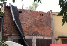 Gliwice: Tragiczny wypadek podczas pracy. Na robotników zawalił się dach (fot. KMP Gliwice)