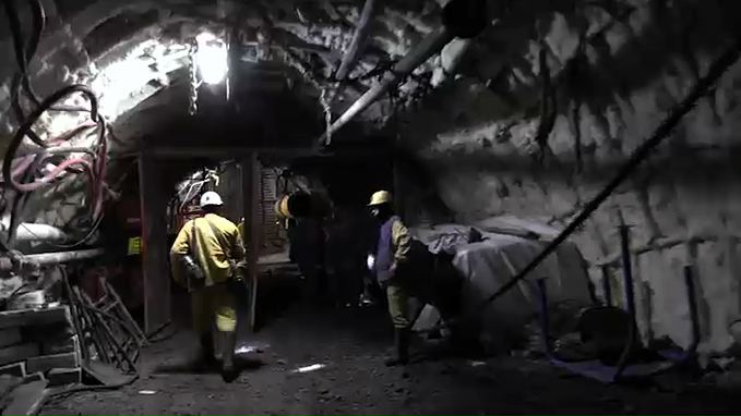 Ostra sytuacja z koronawirusem na Śląsku! 12 kopalni zamkniętych [PEŁNA LISTA] Coraz więcej zakażonych! [archiwum]