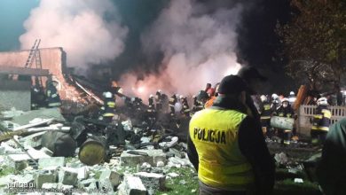 Potężny wybuch w domu jednorodzinnym. Dwie osoby nie żyją, dziecko przebywa w szpitalu (fot.policja.pl)