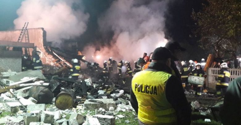 Potężny wybuch w domu jednorodzinnym. Dwie osoby nie żyją, dziecko przebywa w szpitalu (fot.policja.pl)