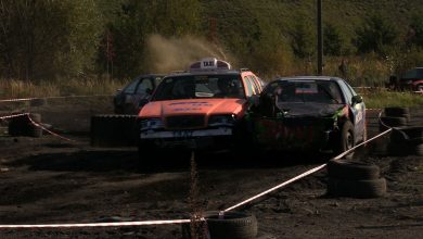 Rozwalić auto w szczytnym celu? To możliwe tylko na Wrak Race Silesia!