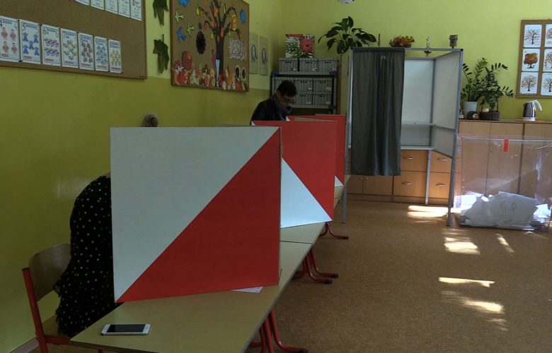 Znamy już kompletne wyniki wyborów parlamentarnych. Według nich większość głosów w wyborach do Sejmu, bo ponad  42,2 procent z 6 obwodów obejmujących województwo śląskie trafiło w ręce Prawa i Sprawiedliwości