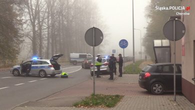 Chorzów: Sterroryzował pracowników WKU. Zabarykadował się z zakładnikiem i groził mu nożem (fot. KMP Chorzów)