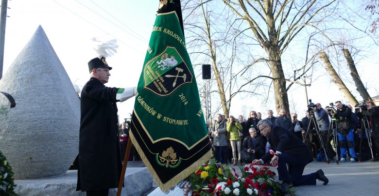 Wybuch metanu w czeskiej Stonawie. Wczoraj odsłonięto pomnik upamiętniający górników, którzy zginęli (fot.ŚUW)