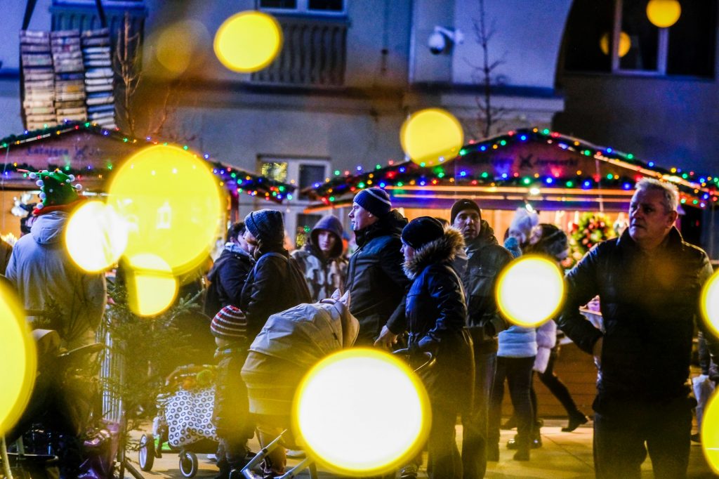 Na Rynku w Chorzowie trwa Chorzowski Jarmark Bożonarodzeniowy (fot.Miasto Chorzów facebook)