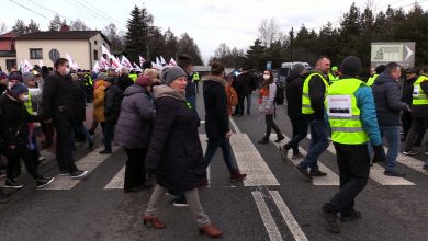 Imielin: Mieszkańcy protestują przeciwko wydobyciu przez KWK Ziemowit. "Ziemia zapadnie się o kilka metrów!"