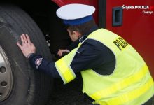 Ferie zimowe na Śląsku. Policja kontroluje autokary przewożące Wasze dzieci (fot.KPP Cieszyn)