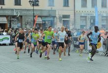 Start Półmaratonu Dookoła Jeziora Żywieckiego