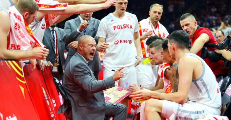 Trener koszykarzy podał szeroką kadrę na mecze w Gliwicach. Kogo wybrał Mike Taylor? fot_a.romanski_koszkadra_pl
