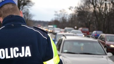 Samobójca to osoba, która praktycznie nigdy nie zdradza zamiarów pozbawienia się życia. Dlatego też bardzo trudno jest uniknąć takiej tragedii. W tym wypadku zadziałał przypadek a kobieta, która chciała się zabić żyje i jest pod opieką lekarzy specjalistów. [fot. Śląska Policja, archiwum]