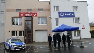 Świerklany mają nowy posterunek policji. Właśnie oddano go uroczyście do użytku (fot.ŚUW w Katowicach)