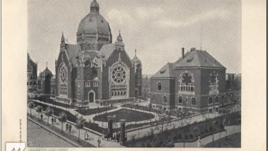 Archiwalne zdjęcie synagogi w "Geschichte der Synagogen\-Gemeinde Kattowitz O.\-S." 1900 r. [fot. autor nieznany, Śląska Biblioteka Cyfrowa]