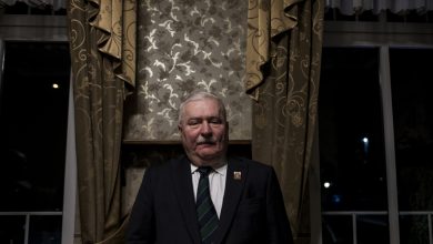 Były prezydent Lech Wałęsa przede wszystkim poddaje w wątpliwość skuteczność prowadzonych przez IPN przesłuchań. [fot. archiwum]