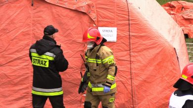 Epidemia koronawirusa: Śląskie szykuje się na koronawirusa. Specjalne ćwiczenia strażaków w Chorzowie