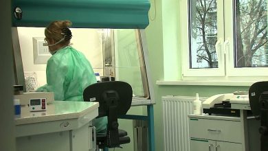 Epidemia koronawirusa: Ponad pół tysiąca osób pod nadzorem. Sytuacja jest stabilna