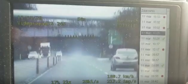 Szaleńczy pościg na DK88 w Zabrzu! Kierowca pędził ponad 200 km/h [WIDEO]