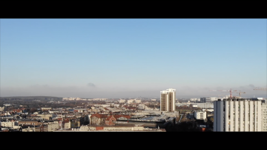 Kadr z krótkiego filmu autorstwa Lesława Nowaka przedstawiającego opustoszałe Katowice podczas epidemii COVID-19. [fot. Snapshot z filmu Katowice - The Silent City]