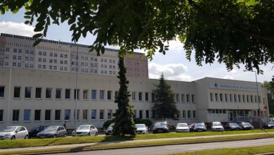 Szpital w Jastrzębiu-Zdroju wstrzymuje przyjęcia! Personel i pacjenci czekają na wyniki testów