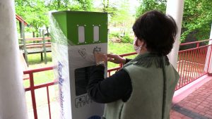 Automaty zostały dzisiaj rozwiezione do poszczególnych placówek, bo Sosnowiec zamierza otworzyć miejskie żłobki i przedszkola już 13 maja